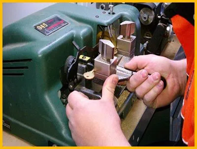 Park Forest Locksmith Store Park Forest, IL 708-629-3207 - key-cutting